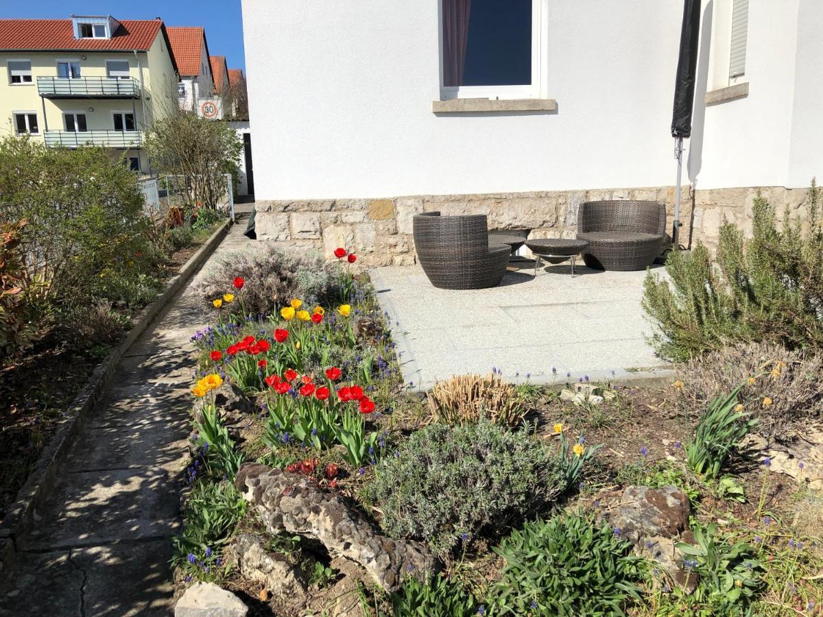 Altstadt Naehe 7 Min Fussweg Ueber Alte Maibruecke Zu Pension Mit Balkon & Garten, Ideal For Long Stay, Relocation Ochsenfurt Zewnętrze zdjęcie