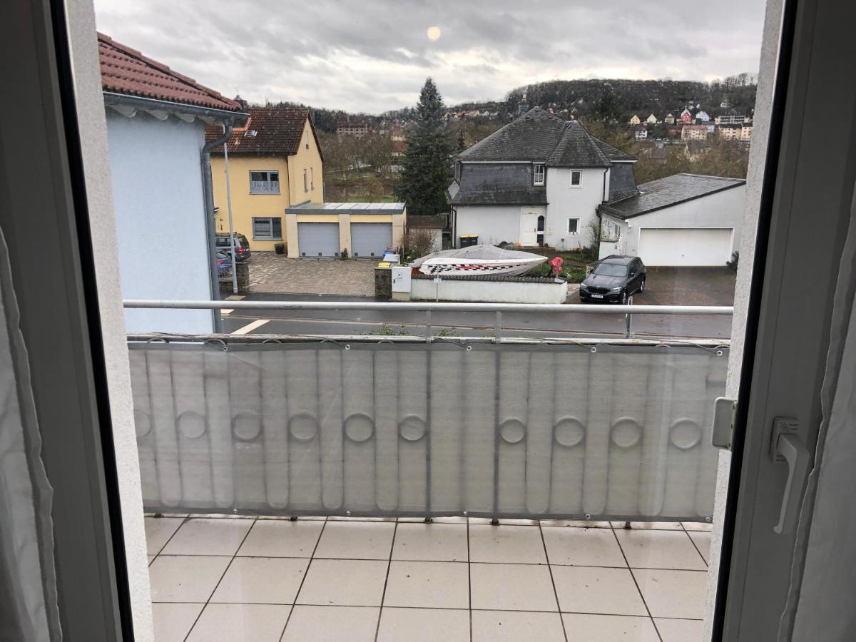 Altstadt Naehe 7 Min Fussweg Ueber Alte Maibruecke Zu Pension Mit Balkon & Garten, Ideal For Long Stay, Relocation Ochsenfurt Zewnętrze zdjęcie