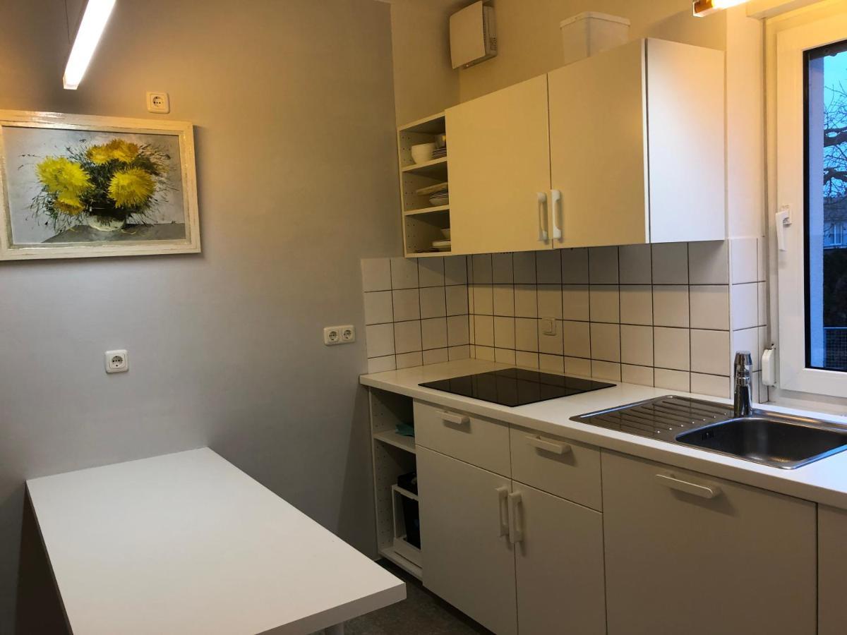 Altstadt Naehe 7 Min Fussweg Ueber Alte Maibruecke Zu Pension Mit Balkon & Garten, Ideal For Long Stay, Relocation Ochsenfurt Zewnętrze zdjęcie